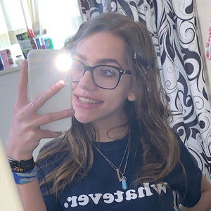 Meet your Posher, Kassidy